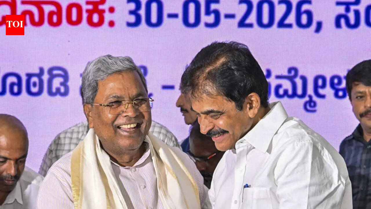 We want you to help make Rahul PM: Venugopal tells Siddaramaiah