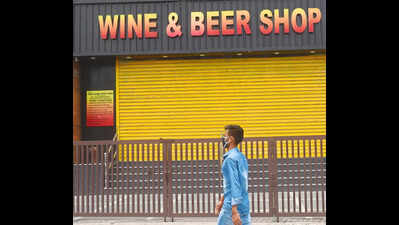 Licence fee reduced, UP gets 360 bids for 11 liquor shops in Noida