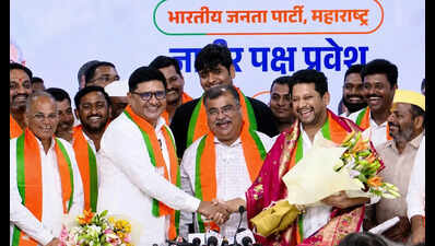 Tanpure joins BJP, tipped to be party candidate for MLC elections