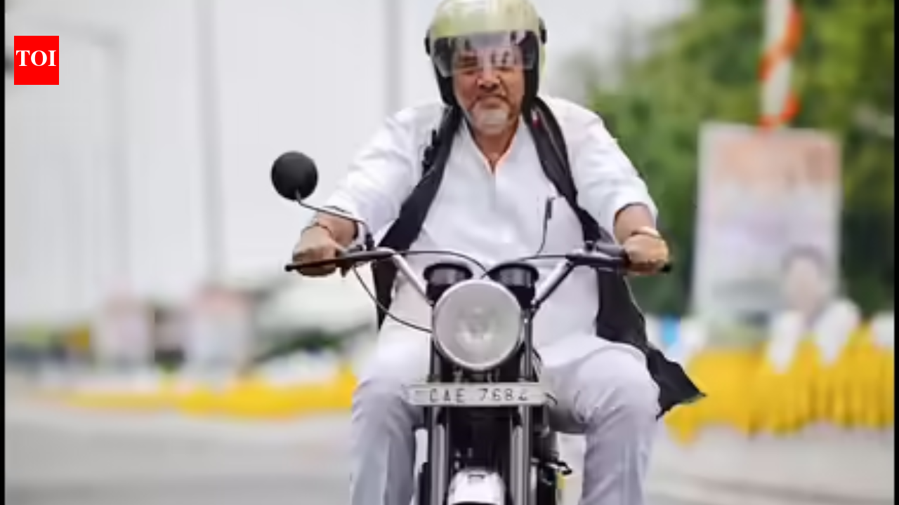 Jail, 7-year beard & a vow: Rock of Kanakapura DK Shivakumar's road to CM seat