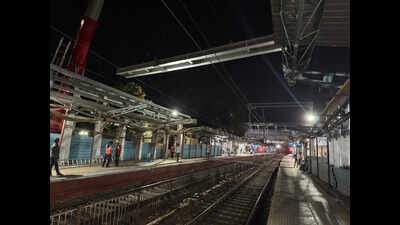 Girders launched for new FOB at Marine Lines station amid major block