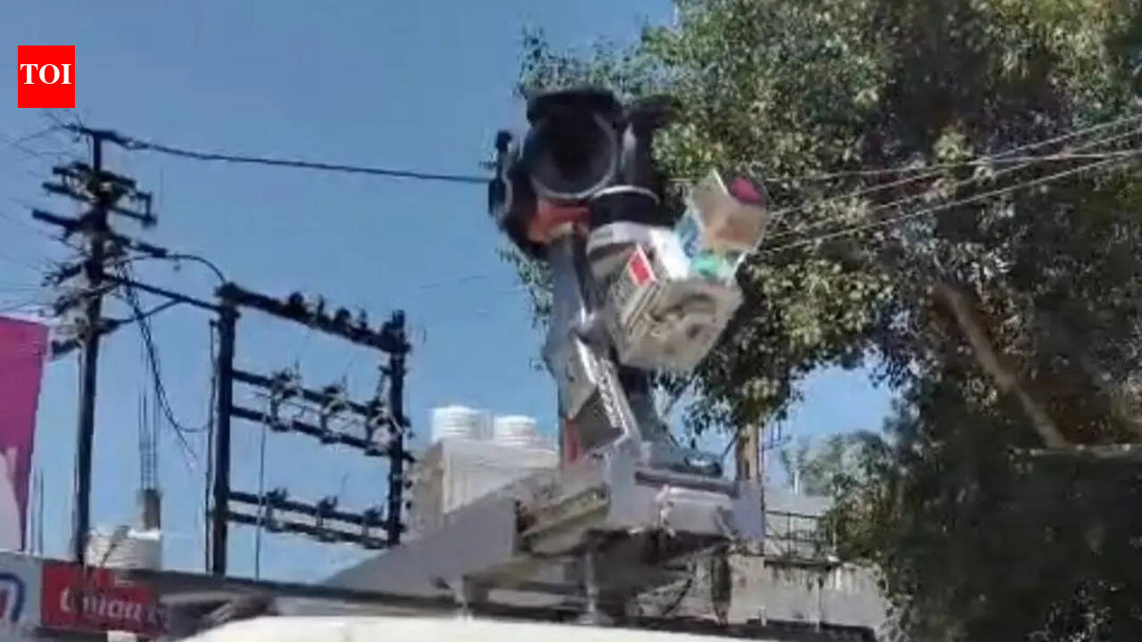 Ground survey of Shaktipeeth’s new alignment starts in Solapur dist amid heavy police presence