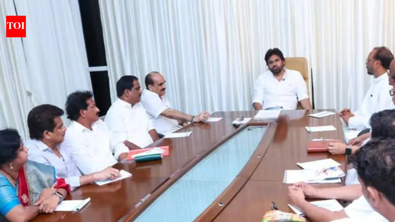 Pawan Kalyan launches ‘Sena Galam’ committee