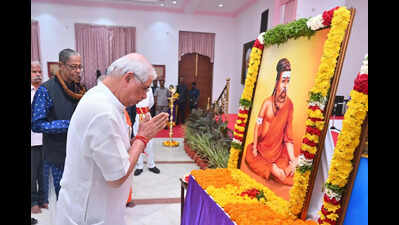 TVK ministers Arunraj, Vanni Arasu slam Guv over saffron portrayal of Tiruvalluvar