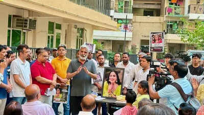 Gaur City residents hold vigil in Twisha’s memory, family attends