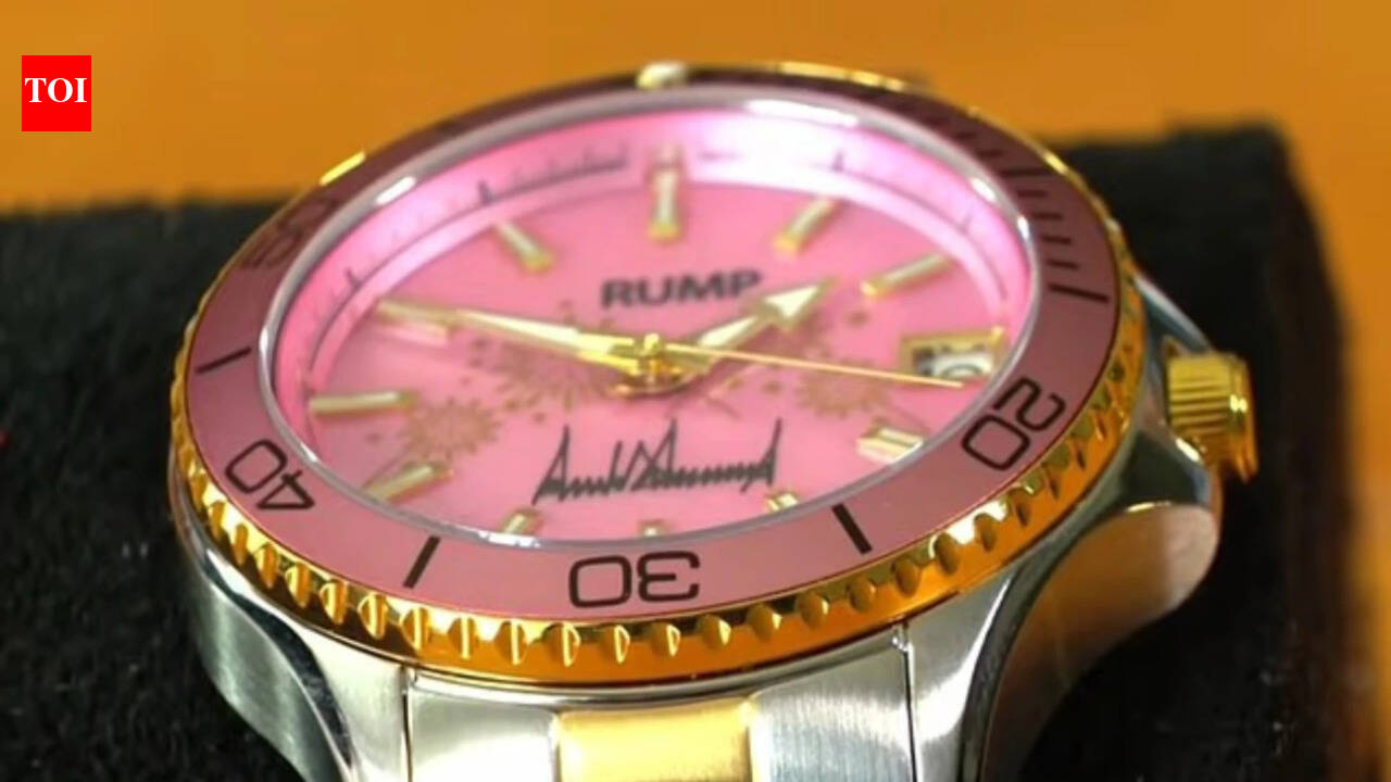 Trump Watch Misprinted 'Rump': couple’s $640 gift arrives with typo; firm offers $800 card