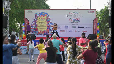 Lucknow ‘thumakda’ at its fave weekend party
