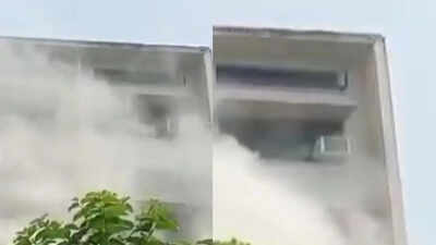 Fire breaks out in Ministry of Education office near Delhi's ITO