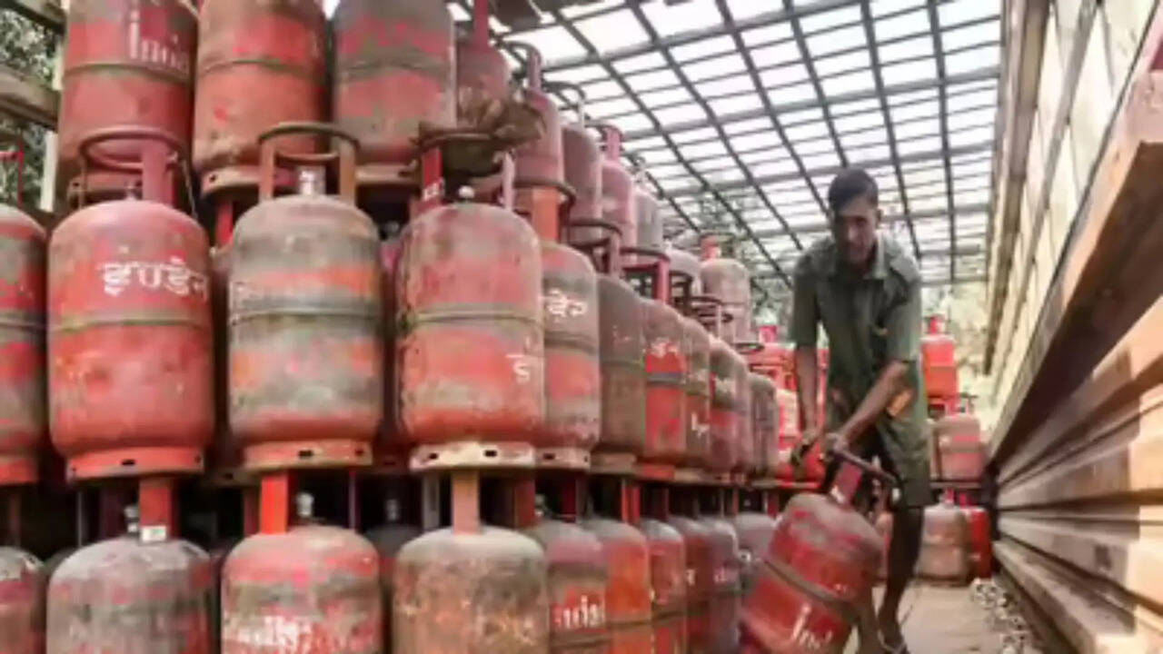 Fuel Security Boost! Government Orders Oil Firms To Increase LPG Reserves
