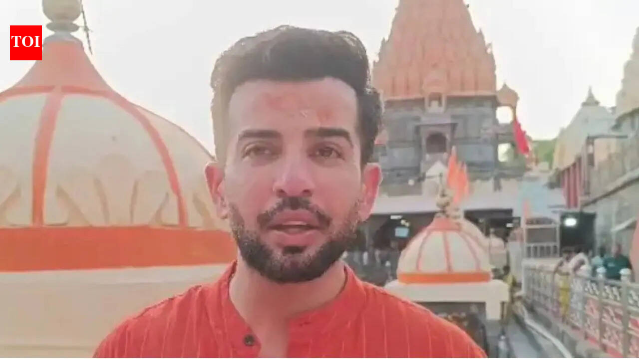 Jay Bhanushali attends Bhasma Aarti at Mahakaleshwar Temple: Taking a lot of energy from here