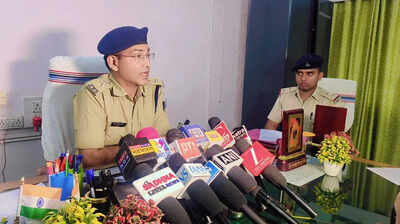 Rs 10L dodda on way to Punjab seized in Chatra