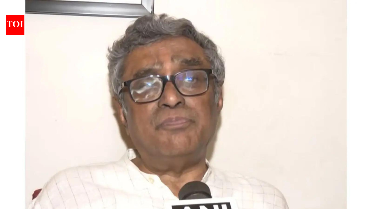 'Our first task is to remove 'kachhra' and begin process of reconstruction': West Bengal cabinet minister Swapan Dasgupta