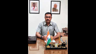 Md Zahidul Haque takes charge as director of Khuda Bakhsh library