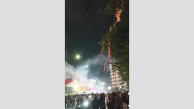 Fans create ruckus, choke roads after IPL final