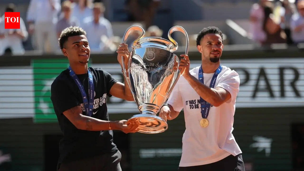 Dembele brings PSG's Champions League trophy to French Open - Watch