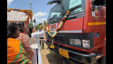 Kolhapur civic body gets 8 modern road-sweeping machines
