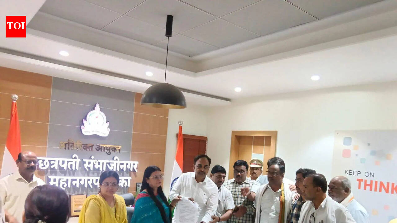 ​Teachers’ unions seek Rs 50L compensation for family of teacher who died after Census duty in Chhatrapati Sambhajinagar