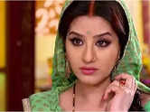 Shilpa Shinde gets emotional over the Bhabi Ji Ghar Par Hai controversy, claims she made a false sexual harassment allegation; recalls being told, "I'll make you sit at home"