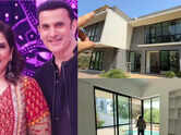 Archana goes house hunting to buy a new mansion in Madh Island