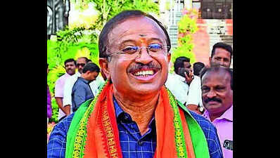 Row over candy distribution by MLA V Muraleedharan