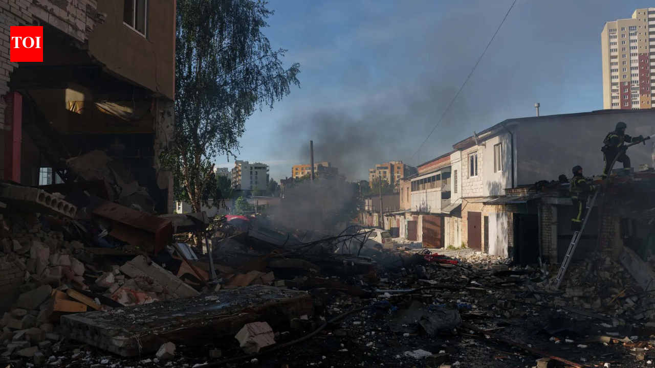 Watch: Four Russian missiles hit Kyiv in 60 seconds during devastating barrage