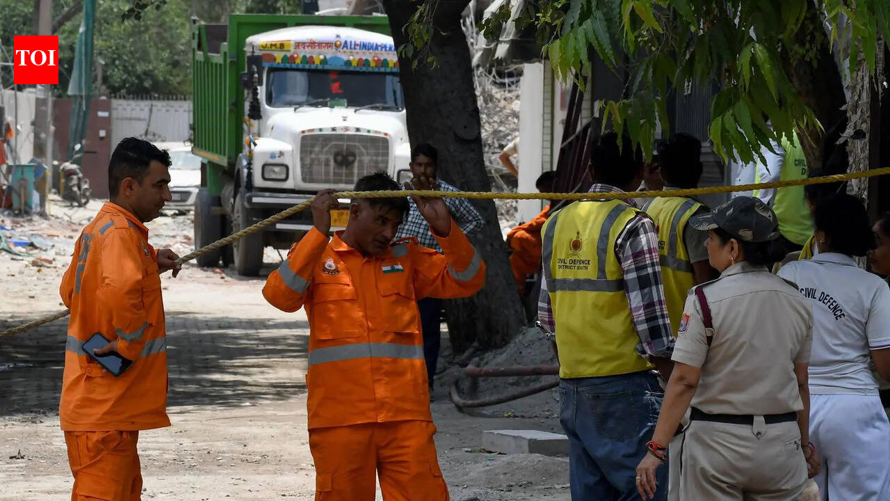 Roads reopen after Saidulajab debris clearing nears end, docs hold tribute march