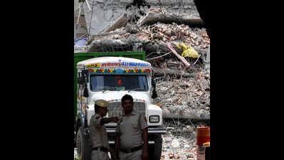 Roads reopen after Saidulajab debris clearing nears end, docs hold tribute march