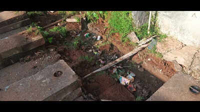 Lamgao gutter cleaning halted, locals allege political pressure