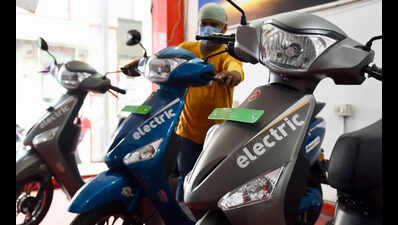 Electric two-wheeler sales sees jump in Pune, Pimpri Chinchwad amid fuel price concerns