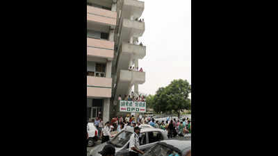 Blood bank stock survives hospital fire in Chandigarh.