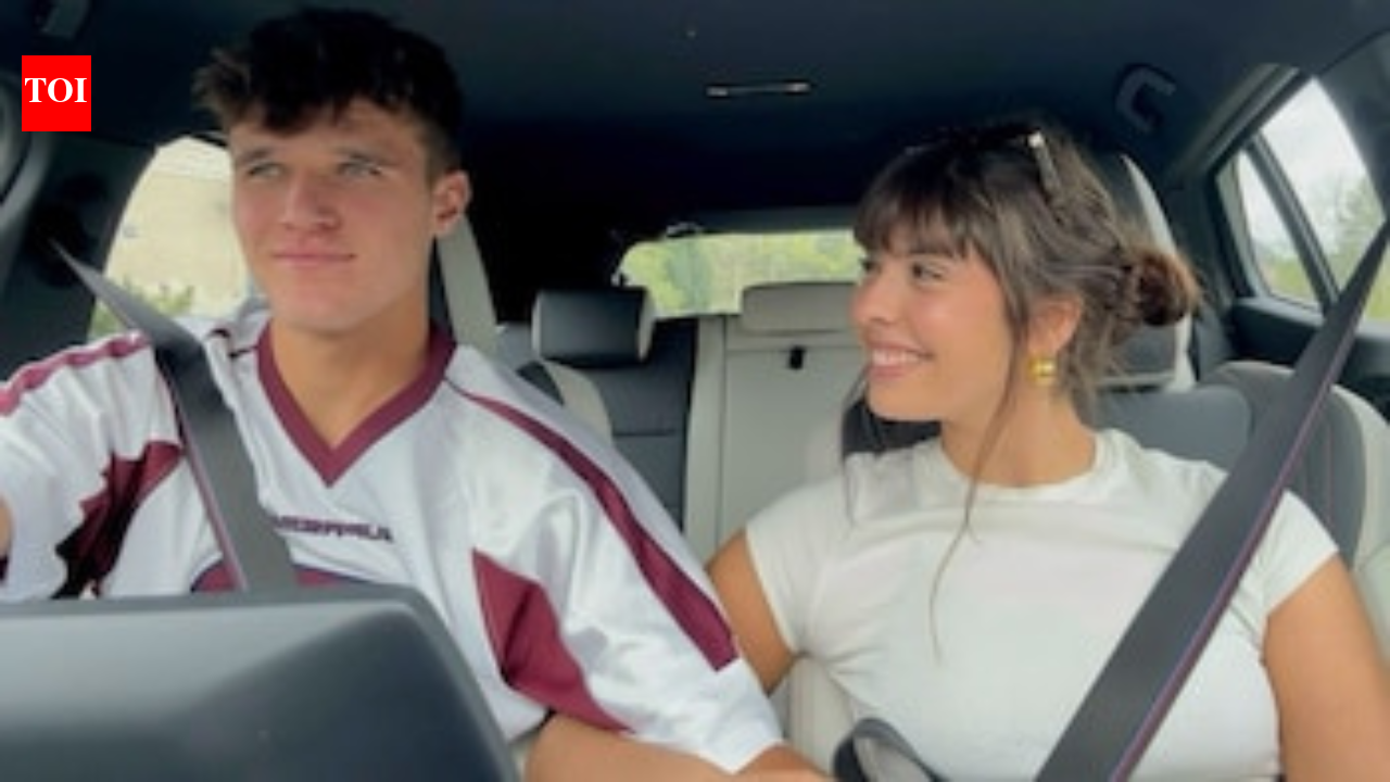 French Open crowd watches Jakub Menšík’s quarterfinal battle while girlfriend Josefina Catino captures attention