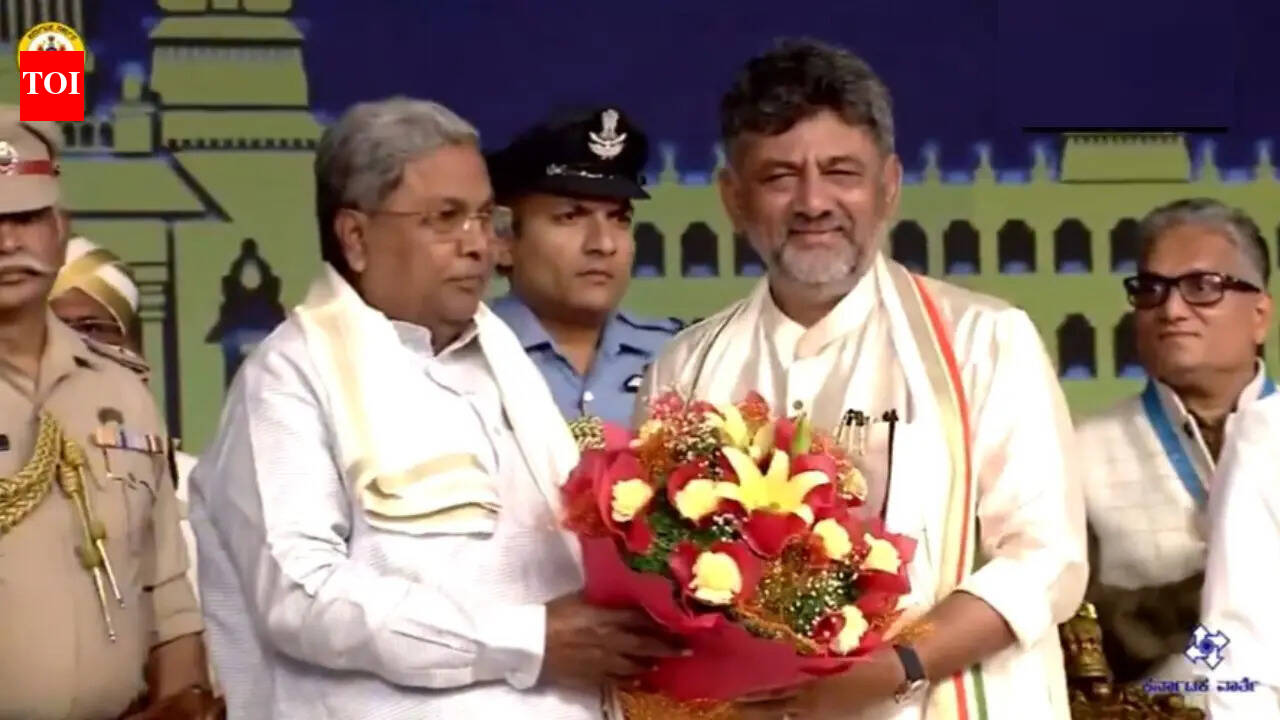 Karnataka gets new CM: Congress puts up united front as DK Shivakumar takes oath with Siddaramaiah on stage