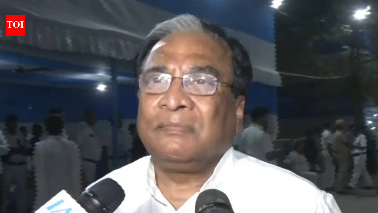 TMC leader Jay Prakash Majumdar arrested for 'illegally occupying' woman's house for years; crowd chants 'chor, chor' slogans