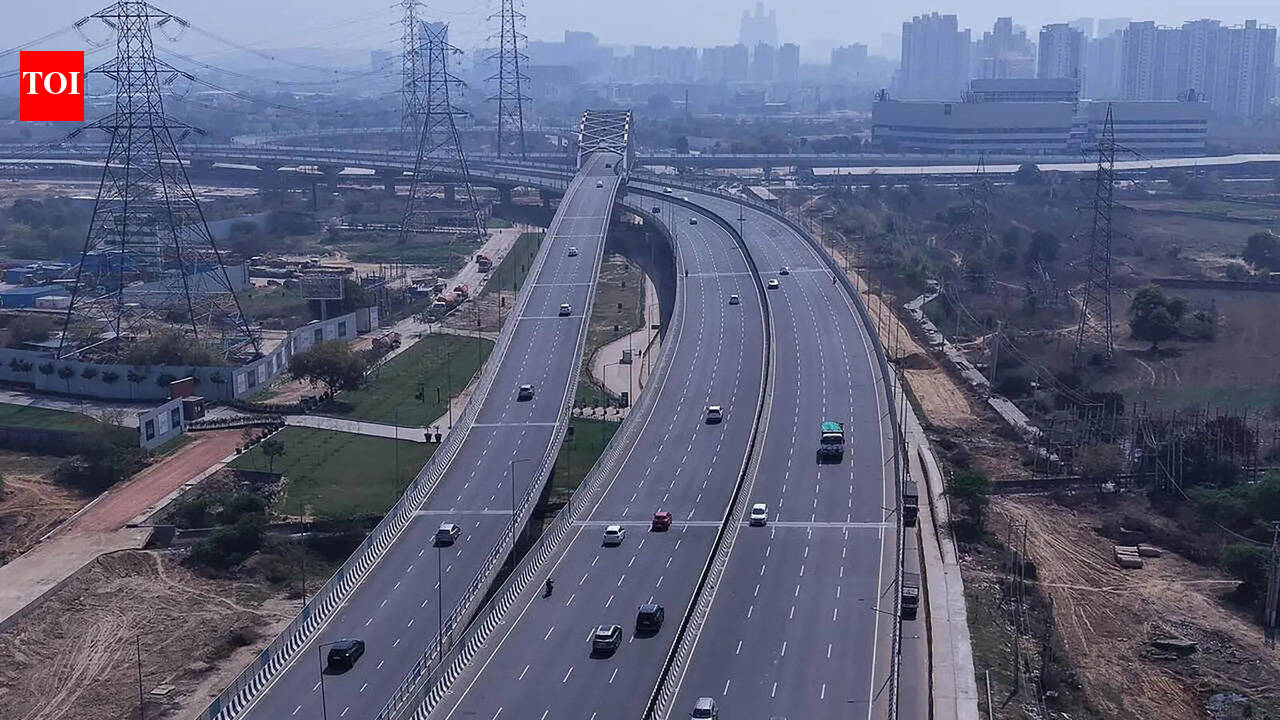 Sewer network link still missing in new sectors along SPR, Dwarka eway