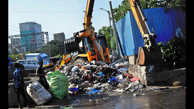 First rain in Mumbai & Andheri subway floods, shuts; MP slams BMC