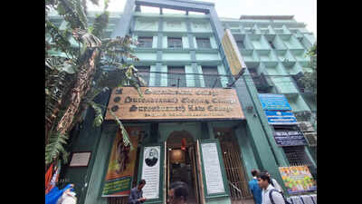 TMC functionaries booked over firearm, cash seizure at Surendranath College