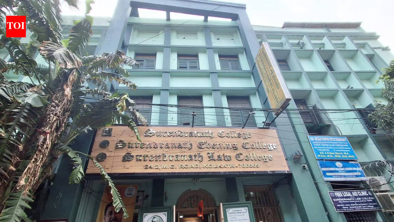 TMC men booked after firearm, cash seizure at Surendranath College
