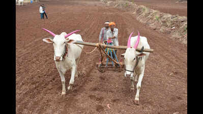 Maharashtra govt links farm loan waiver to previous version of scheme