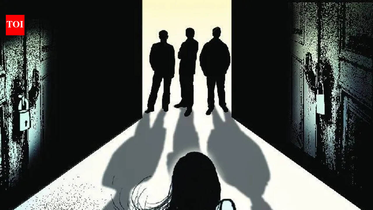 Lodge owner among 7 absconding in Kaloor assault case