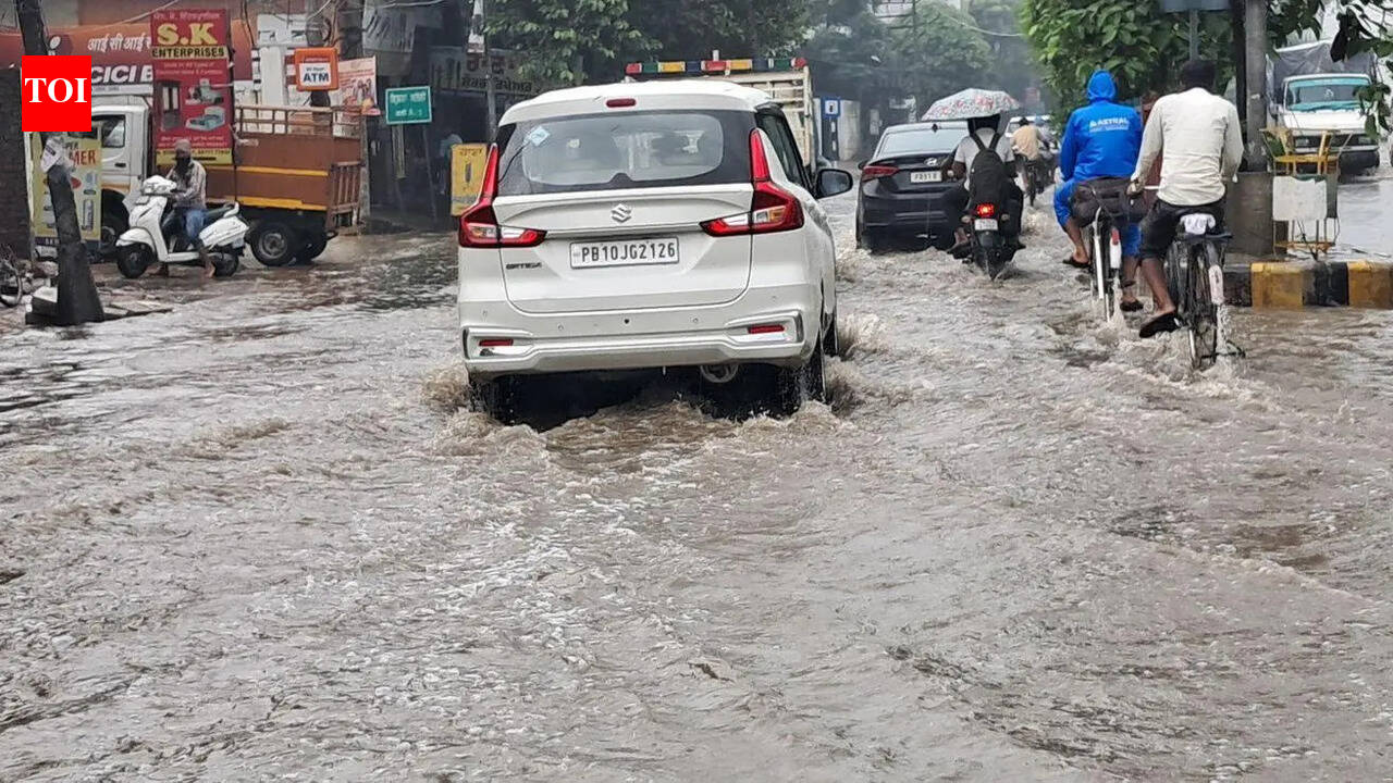 Rahon Road residents to endure one more rainy season