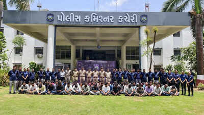City cops nab 77 for mule account operations