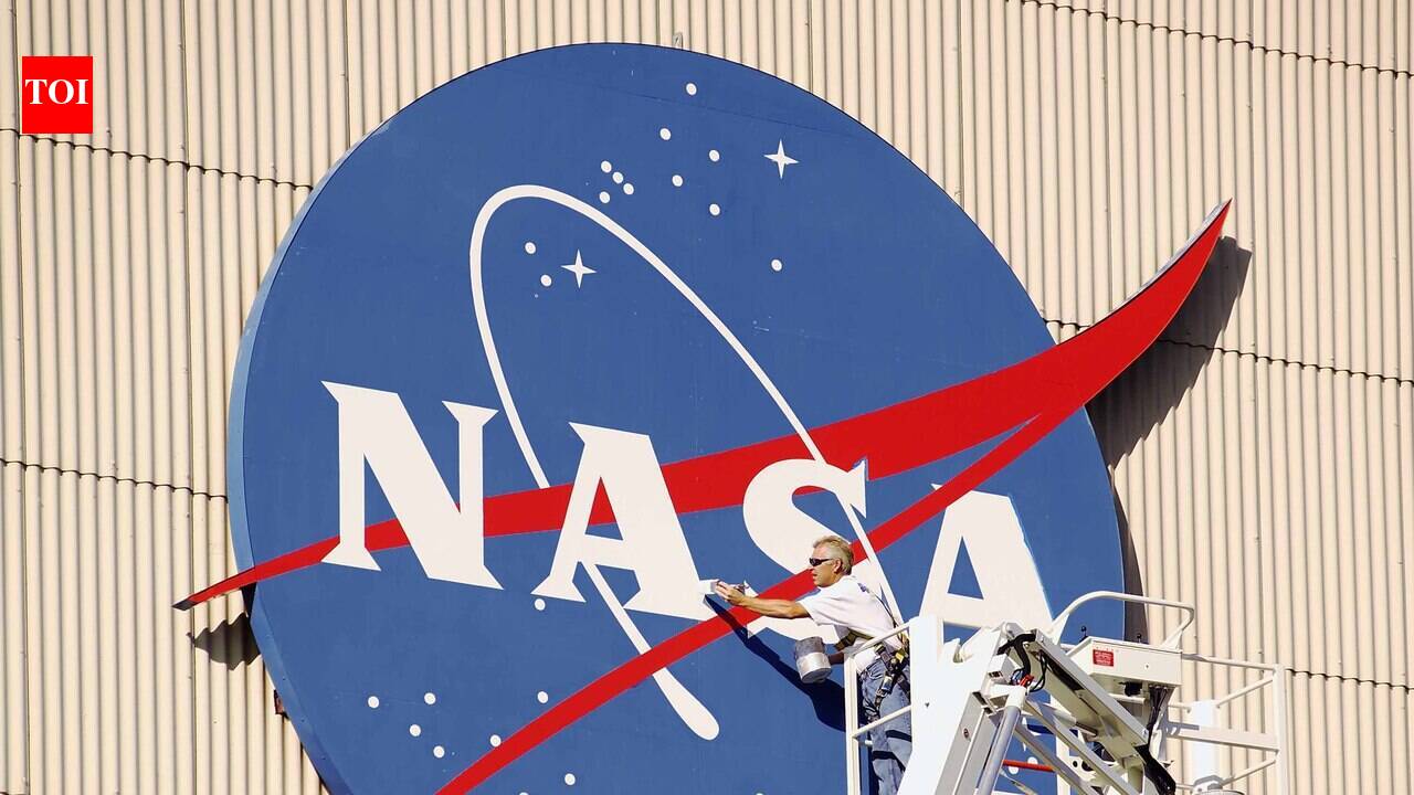 Nasa launches new website for Moon Base, as America prepares to create a home away from Earth for…