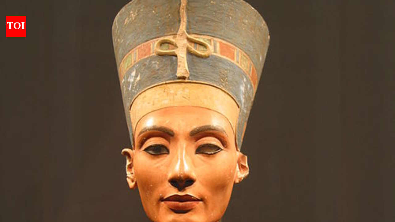 In 1912, a sculptor’s workshop revealed the bust that made Nefertiti a global icon