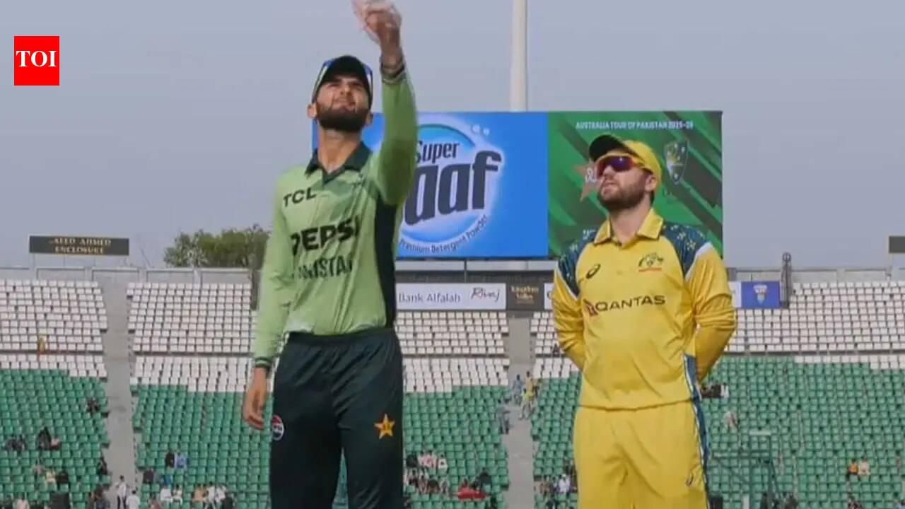 PAK vs AUS Live Score, 3rd ODI: Pakistan look to avoid series defeat