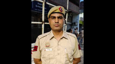 ‘Save my daughter first’: Injured cops recall Hauz Rani fire rescue