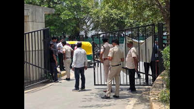 Gurgaon civic body offices, mayor’s office evacuated after bomb threat