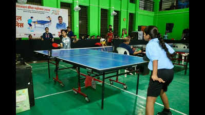 Prashbadi stuns top seed Purvi in semis