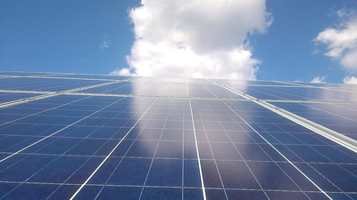 Trains in Switzerland are now running over solar panels in a world-first clean energy test