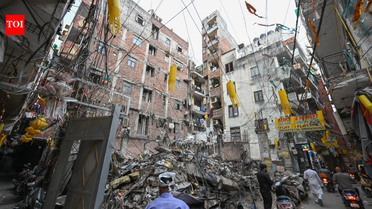 In south Delhi's Hauz Rani, residents rely on ‘themselves, neighbours’ as fire fears linger after tragedy