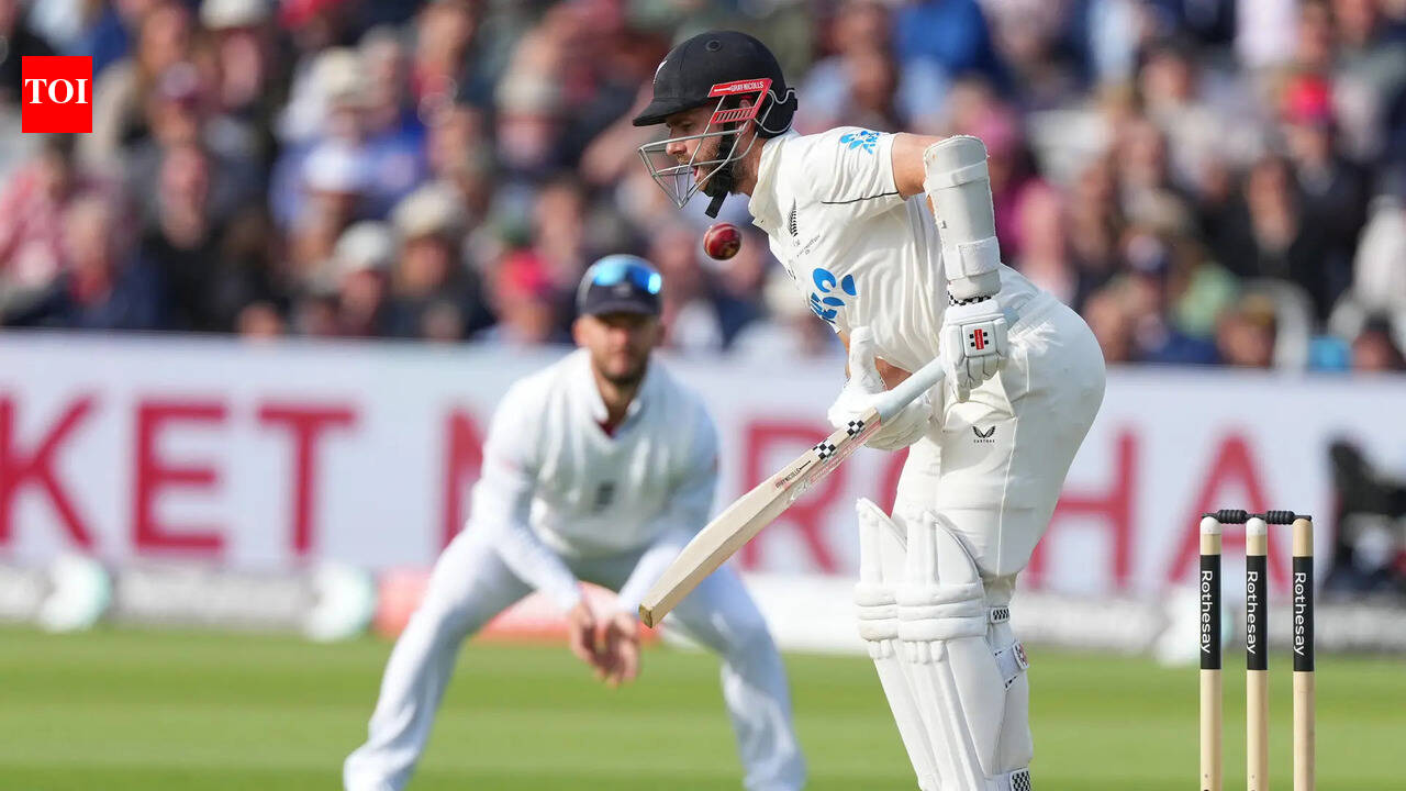 ENG vs NZ, 1st Test Live: Tom Latham falls for a duck in New Zealand's chase